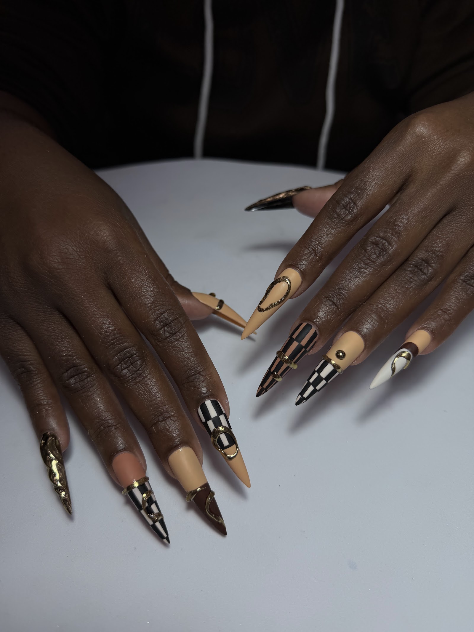 Tipsy Nail & Salonbar nail photo 1