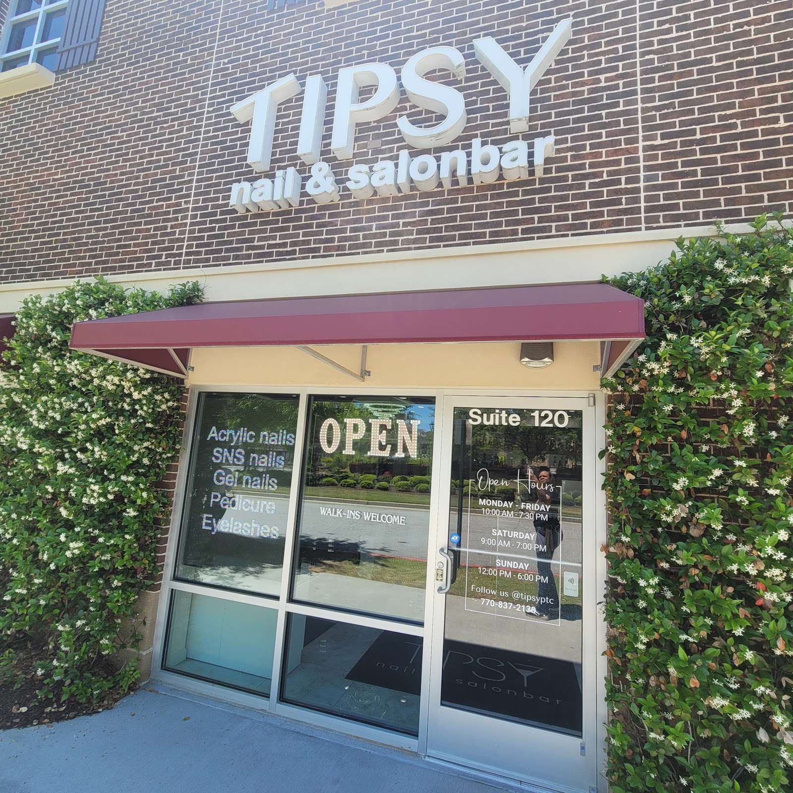 Tipsy Nail & Salonbar nail photo 5